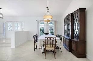 1819 Princess Ct, Naples, FL 34110 - Photo 11