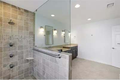 1819 Princess Ct, Naples, FL 34110 - Photo 15