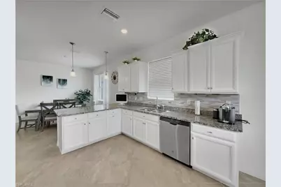 14402 Vindel Cir, Fort Myers, FL 33905 - Photo 13