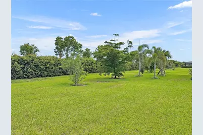 14402 Vindel Cir, Fort Myers, FL 33905 - Photo 27