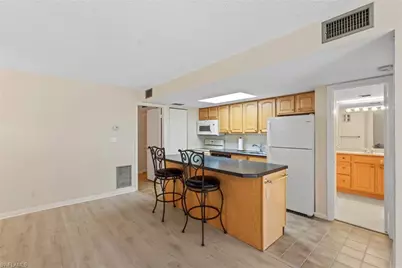 248 Palm Dr #5, Naples, FL 34112 - Photo 11