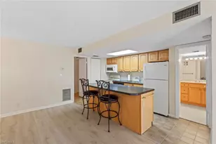 248 Palm Dr, Naples, FL 34112 - Photo 11