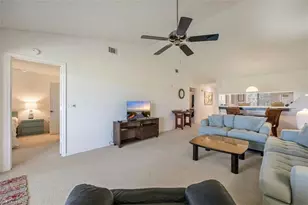 5975 Bloomfield Cir, Naples, FL 34112 - Photo 5