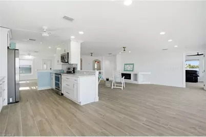 266 Curlew St, Fort Myers Beach, FL 33931 - Photo 15