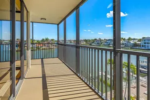 10482 Gulf Shore Dr, Naples, FL 34108 - Photo 9