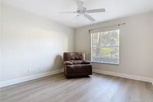 729 Landover Ct, Naples, FL 34104 - Photo 15