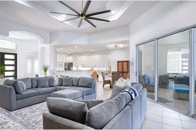 4797 Cerromar Dr, Naples, FL 34112 - Photo 11