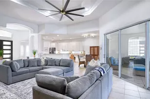 4797 Cerromar Dr, Naples, FL 34112 - Photo 11