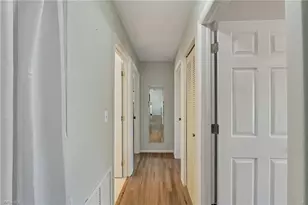 4003 S Edgewater Cir, Labelle, FL 33935 - Photo 13