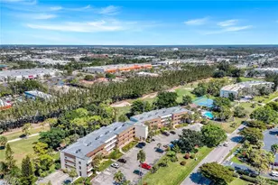 499 Forest Lakes Blvd, Naples, FL 34105 - Photo 17