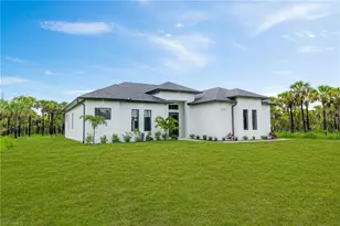 2898 36th Ave SE, Naples, FL 34117 - Photo 5