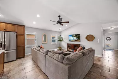 616 108th Ave N, Naples, FL 34108 - Photo 9