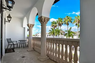 900 5th Ave S #303, Naples, FL 34102 - Photo 17