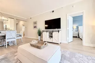 7605 Arbor Lakes Ct, Naples, FL 34112 - Photo 7