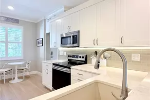 7605 Arbor Lakes Ct, Naples, FL 34112 - Photo 3