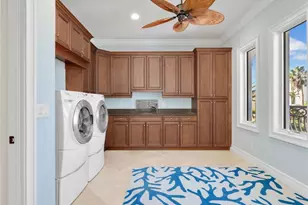 264 Bayview Ave, Naples, FL 34108 - Photo 45