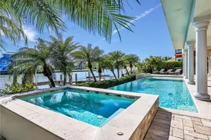 264 Bayview Ave, Naples, FL 34108 - Photo 11