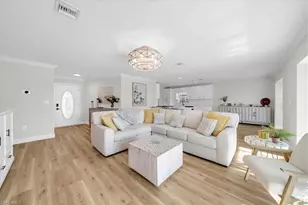 128 San Salvador St, Naples, FL 34113 - Photo 9