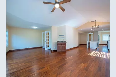 808 Rue De Ville #35, Naples, FL 34108 - Photo 7