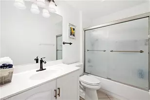 2345 Carrington Ct, Naples, FL 34109 - Photo 15