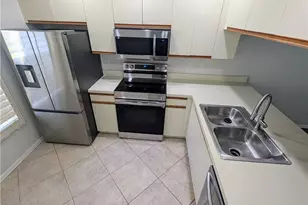 1915 Courtyard Way S, Naples, FL 34112 - Photo 7