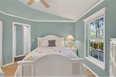 1331 Old Oak Ln, Naples, FL 34110 - Photo 21