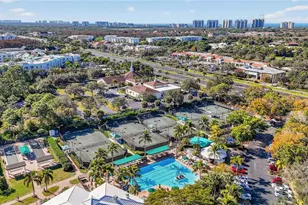 1331 Old Oak Ln, Naples, FL 34110 - Photo 13