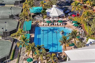 1331 Old Oak Ln, Naples, FL 34110 - Photo 11