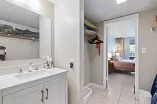 3 Bluebill Ave, Naples, FL 34108 - Photo 9