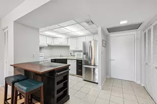 3 Bluebill Ave, Naples, FL 34108 - Photo 5