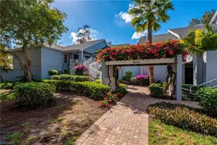 401 Courtside Dr, Naples, FL 34105 - Photo 21