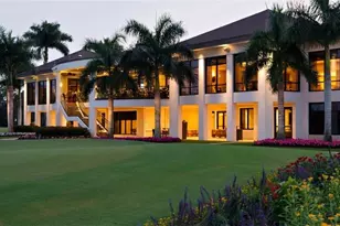 401 Courtside Dr, Naples, FL 34105 - Photo 23