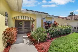 478 Countryside Dr, Naples, FL 34104 - Photo 3