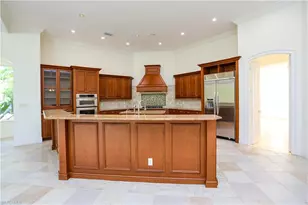 823 Cassena Rd, Naples, FL 34108 - Photo 33