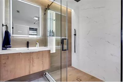 1282 Belaire Ct W, Naples, FL 34110 - Photo 15