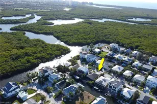 1282 Belaire Ct W, Naples, FL 34110 - Photo 43