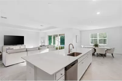 9311 Aqua Overlook Ct, Lehigh Acres, FL 33936 - Photo 13