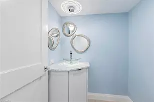 2382 Gulf Shore Blvd N, Naples, FL 34103 - Photo 27