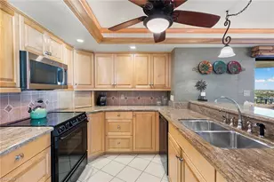 4451 Gulf Shore Blvd N, Naples, FL 34103 - Photo 7