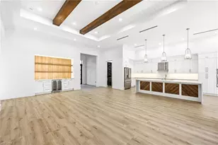 772 11th St NW, Naples, FL 34120 - Photo 9