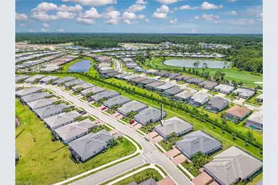 2200 Dragonfruit Way, Naples, FL 34120 - Photo 3