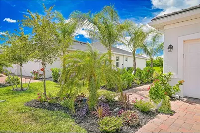 2200 Dragonfruit Way, Naples, FL 34120 - Photo 5