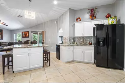 25452 Paradise Rd, Bonita Springs, FL 34135 - Photo 13