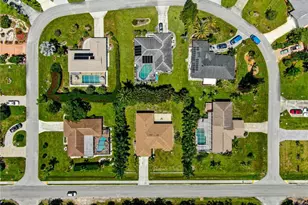 25452 Paradise Rd, Bonita Springs, FL 34135 - Photo 3