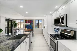 11 Bluebill Ave, Naples, FL 34108 - Photo 13