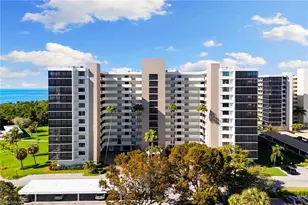 11 Bluebill Ave, Naples, FL 34108 - Photo 47