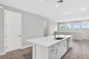 4646 Arboretum Cir, Naples, FL 34112 - Photo 9