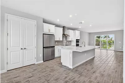 4646 Arboretum Cir #202, Naples, FL 34112 - Photo 3