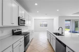 4153 NW 40th Ave, Cape Coral, FL 33993 - Photo 19