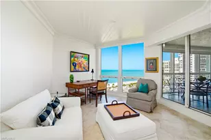 4021 Gulf Shore Blvd N, Naples, FL 34103 - Photo 7